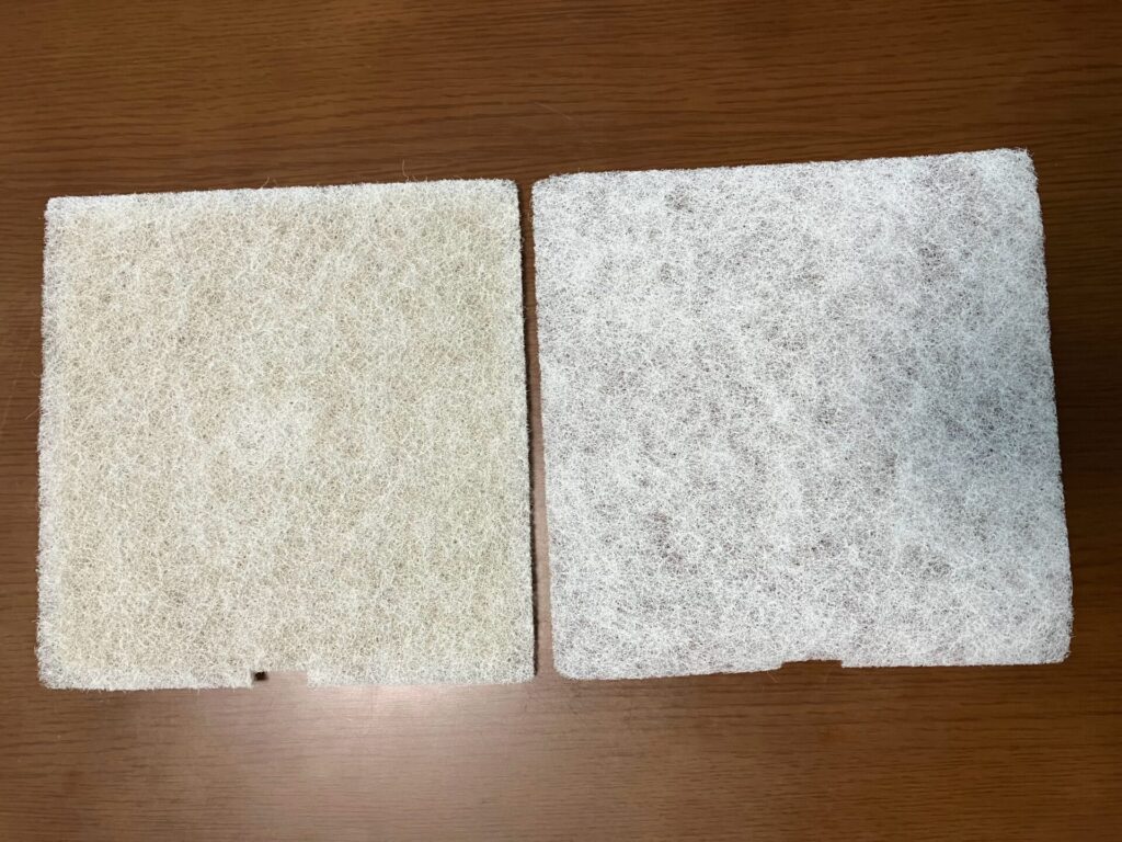 排気口の汚れ具合を比較する画像